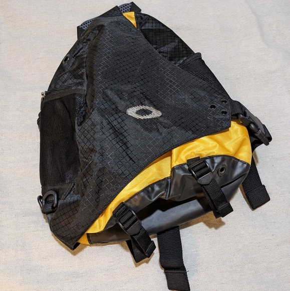 Vintage Oakley Software Sandbag Crossbody Bag - Picture 3 of 8